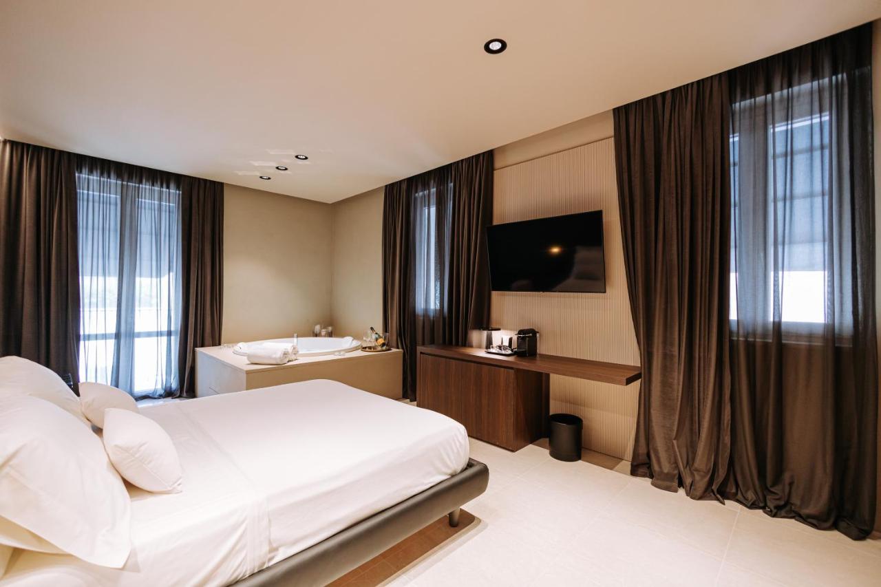 Suite1212 - Bandiera Monopoli Exterior photo